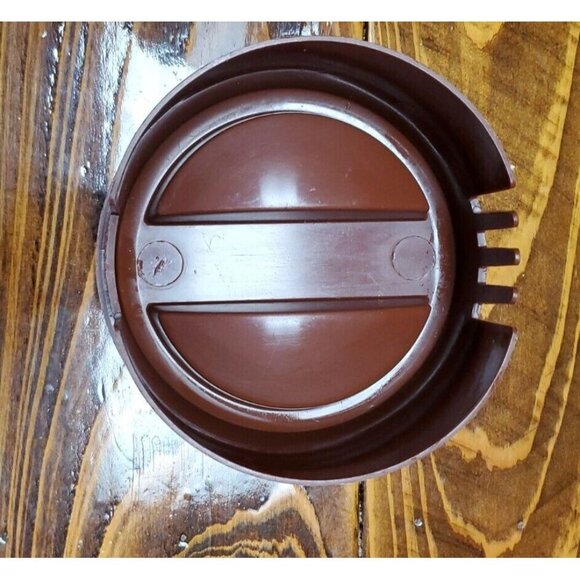 Vintage Montgomery Ward & Co. Tan and Brown 2 Quart Pitcher Advertising Catalog - Picture 13 of 13